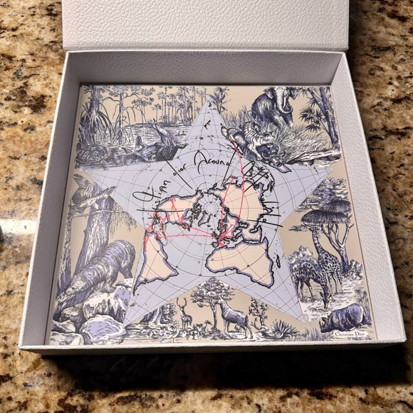 Dior "Around The World" Puzzle - Picture 6 of 7